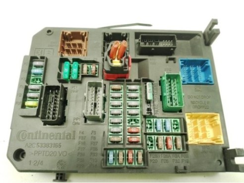 CAJA FUSIBLES INTERIOR (BSI)|Desguaces La Cabaña 2