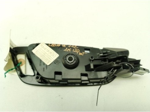 MANILLA PUERTA LAT DEL IZQ INT SEAT LEON (5F1)|Desguaces La Cabaña