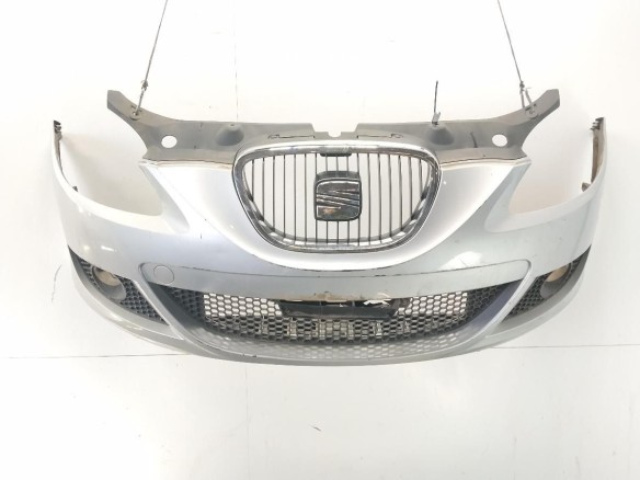 PARAGOLPES DEL SEAT LEON (1P1)|Desguaces La Cabaña