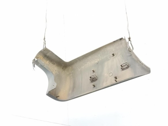 1370950 PUNTA PARAGOLPES TRA IZQ FORD TRANSIT Furgón (FA_ _)|Desguaces La Cabaña