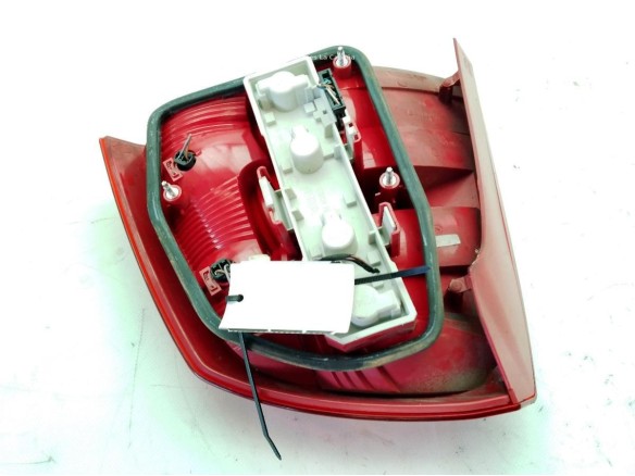   PILOTO TRA IZQ EXT SKODA OCTAVIA II (1Z3)|Desguaces La Cabaña