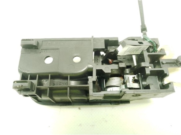 MANILLA PUERTA LAT DEL IZQ INT TOYOTA AVENSIS (_T25_)|Desguaces La Cabaña