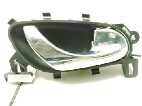 MANILLA PUERTA LAT DEL DER INT NISSAN PULSAR Fastback (C13)|Desguaces La Cabaña