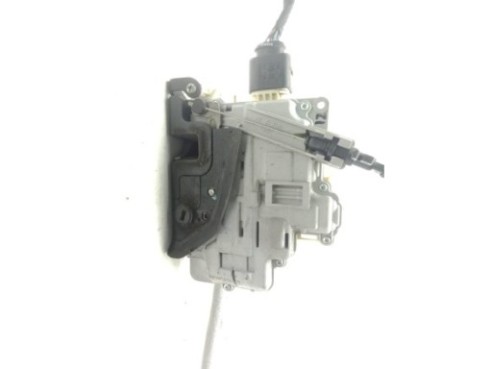 5P0807305A TRAVIESA TRA SEAT LEON (1P1)|Desguaces La Cabaña 2