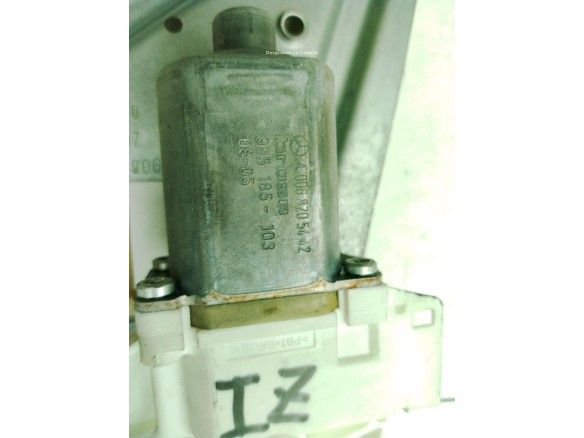 A9067200046, A0068205442 ELEVALUNAS PUERTA LAT DEL IZQ MERCEDES BENZ SPRINTER 3,5-t Autobús (906)|Desguaces La Cabaña