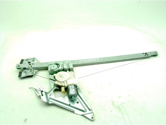 A9067200146, A0068205542 ELEVALUNAS PUERTA LAT DEL DER MERCEDES BENZ SPRINTER 3,5-t Autobús (906)|Desguaces La Cabaña
