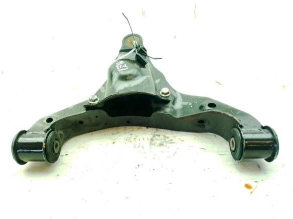 A9063304007 BRAZO SUSPENSION DEL IZQ INF MERCEDES BENZ SPRINTER 3,5-t Autobús (906)|Desguaces La Cabaña