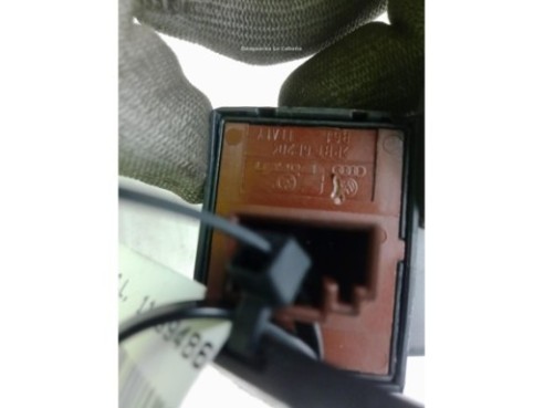 5J6833055 PUERTA LAT TRA IZQ SKODA FABIA II (542)|Desguaces La Cabaña 2