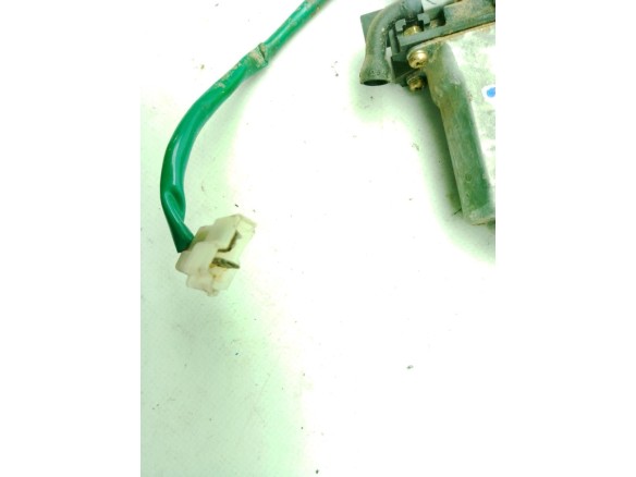 MR144596 ELEVALUNAS PUERTA LAT DEL DER MITSUBISHI L 200 (K7_T, K6_T)|Desguaces La Cabaña