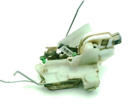   CERRADURA PUERTA LAT DEL DER MITSUBISHI L 200 (K7_T, K6_T)|Desguaces La Cabaña