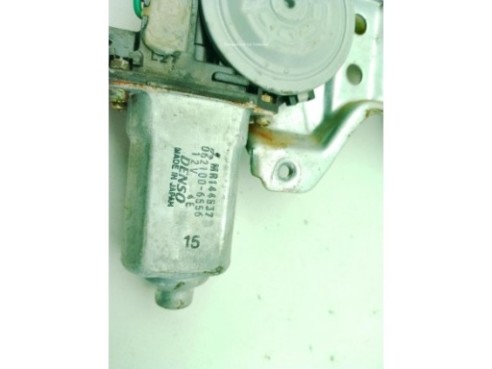 MR144537 ELEVALUNAS PUERTA LAT TRA IZQ MITSUBISHI L 200 (K7_T, K6_T)|Desguaces La Cabaña