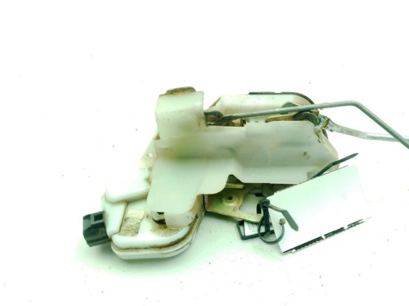   CERRADURA PUERTA LAT DEL DER MITSUBISHI L 200 (K7_T, K6_T)|Desguaces La Cabaña