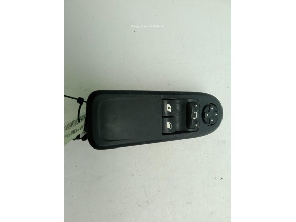   MANDO ELEVALUNAS PUERTA LAT DEL IZQ CITROEN C3 II|Desguaces La Cabaña