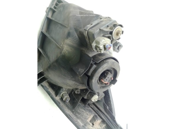 8111042160 FARO DERECHO TOYOTA RAV 4 II (_A2_)|Desguaces La Cabaña