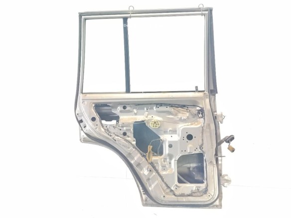   PUERTA LAT TRA IZQ MITSUBISHI MONTERO   (V3_W, V2_W, V4_W)|Desguaces La Cabaña