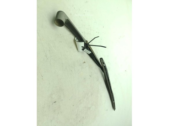   BRAZO LIMPIAPARABRISAS DEL IZQ MITSUBISHI MONTERO   (V3_W, V2_W, V4_W)|Desguaces La Cabaña