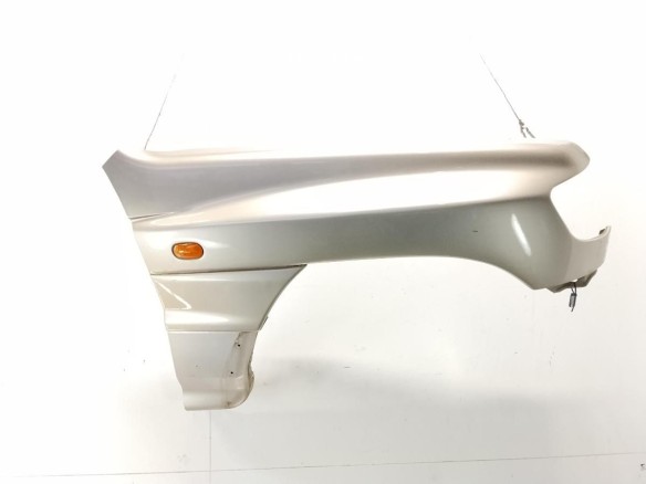   ALETA DEL DER MITSUBISHI MONTERO   (V3_W, V2_W, V4_W)|Desguaces La Cabaña