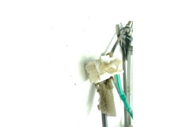   ELEVALUNAS PUERTA LAT DEL DER MITSUBISHI MONTERO   (V3_W, V2_W, V4_W)|Desguaces La Cabaña