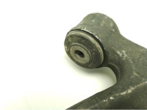 BRAZO SUSPENSION DEL DER INF VW PASSAT (3C2)|Desguaces La Cabaña 2