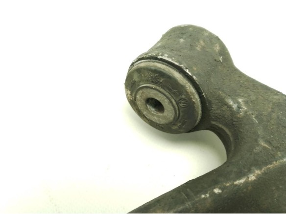 BRAZO SUSPENSION DEL IZQ INF VW PASSAT (3C2)|Desguaces La Cabaña