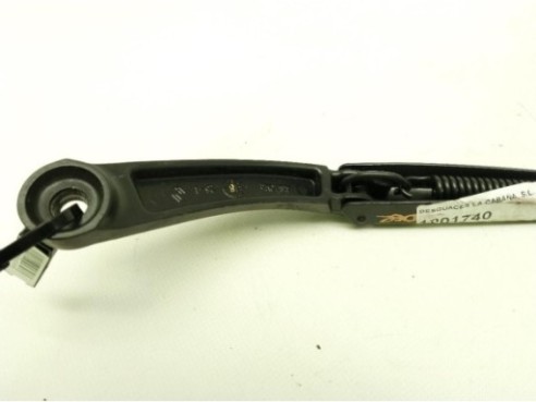 BRAZO LIMPIAPARABRISAS DEL DER DACIA DOKKER|Desguaces La Cabaña