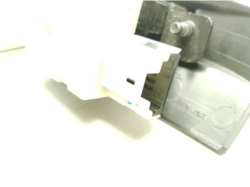 CERRADURA PORTON / TAPA MALETA NISSAN PRIMERA (P12)|Desguaces La Cabaña