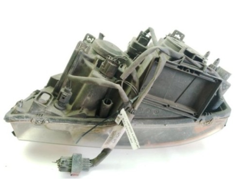 31111187 FARO DERECHO VOLVO XC90 I (275)|Desguaces La Cabaña