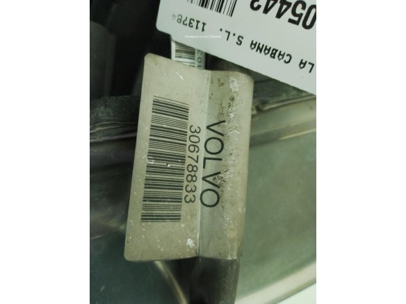 31111187 FARO DERECHO VOLVO XC90 I (275)|Desguaces La Cabaña