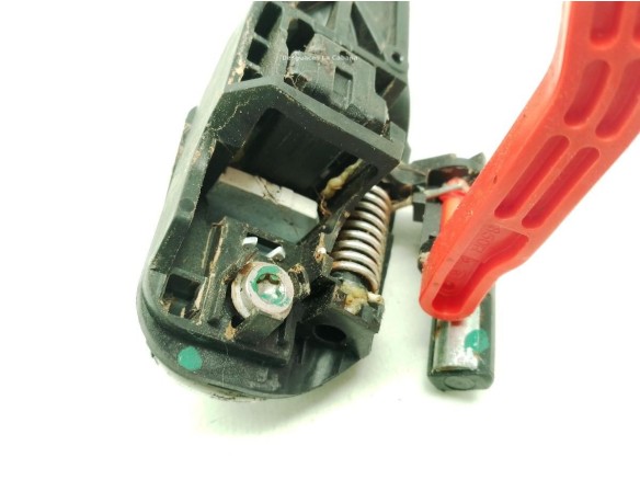 692030D090  MANILLA PUERTA LAT TRA DER EXT TOYOTA YARIS (_P13_)|Desguaces La Cabaña