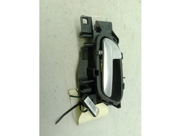 MANILLA PUERTA LAT DEL IZQ INT PEUGEOT 2008|Desguaces La Cabaña