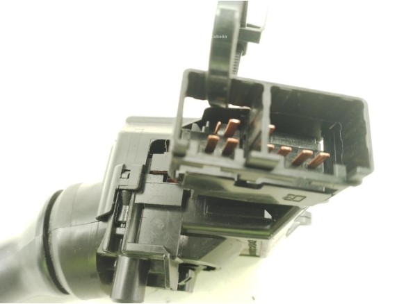 MANDO LIMPIAPARABRISAS TOYOTA HILUX |Desguaces La Cabaña