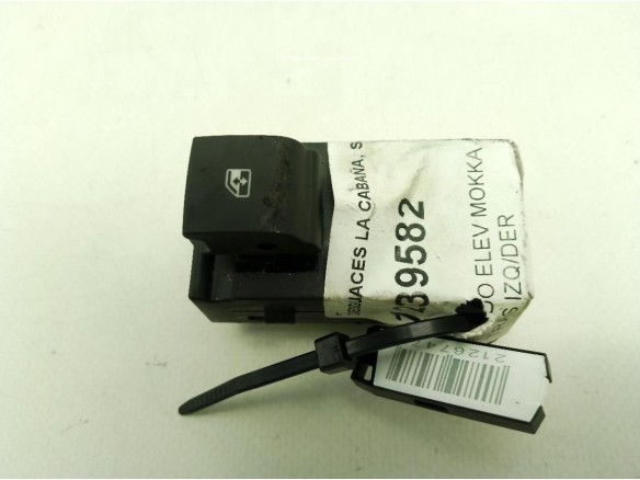 MANDO ELEVALUNAS PUERTA LAT TRA IZQ OPEL MOKKA / MOKKA X (J13)|Desguaces La Cabaña