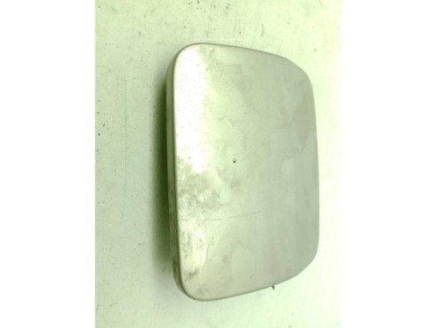 TAPA COMBUSTIBLE MITSUBISHI MONTERO |Desguaces La Cabaña