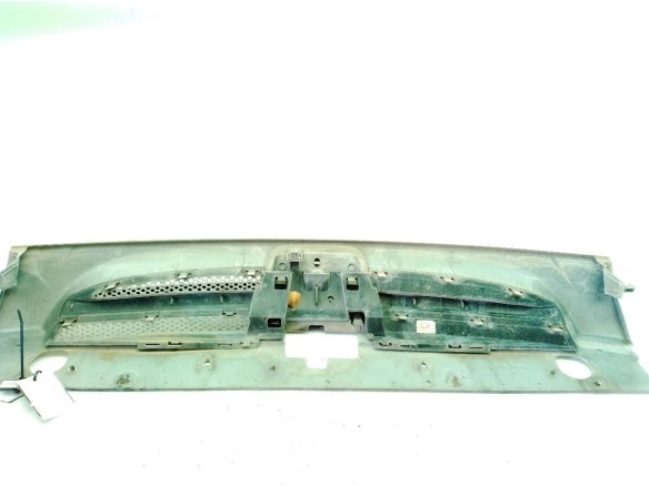 7804N1 REJILLA / CALANDRA PEUGEOT PARTNER ORIGIN Combispace (5F)|Desguaces La Cabaña