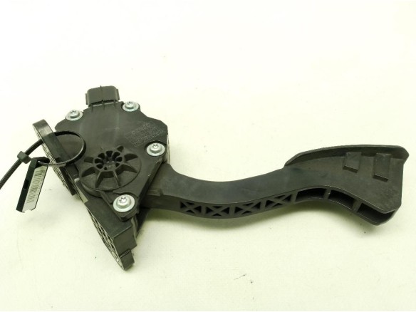 7811012050 POTENCIOMETRO ACELERADOR TOYOTA YARIS (_P9_)|Desguaces La Cabaña