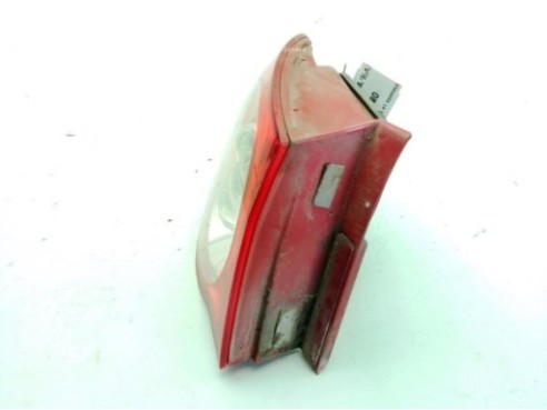 PILOTO TRASERO IZQUIERDO EXTERIOR|Desguaces La Cabaña 2