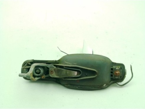   BRAZO LIMPIAPARABRISAS DEL IZQ IVECO DAILY II Furgón/ranchera familiar|Desguaces La Cabaña 2