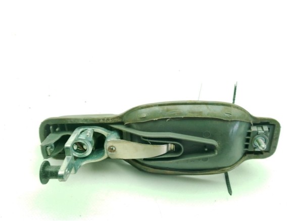   MANILLA PUERTA LAT DEL DER EXT IVECO DAILY II Furgón/ranchera familiar|Desguaces La Cabaña