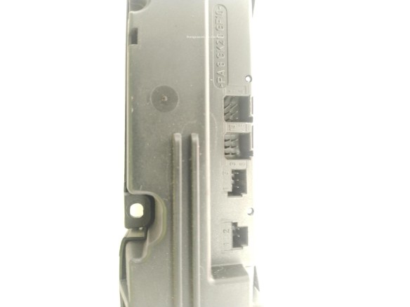 2038217058 INTERRUPTOR WARNING MERCEDES BENZ CLASE CLC (CL203)|Desguaces La Cabaña