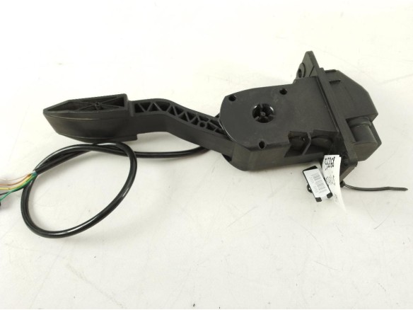 5801331271 PEDAL ACELERADOR IVECO Stralis|Desguaces La Cabaña