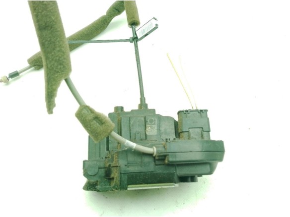   CERRADURA PUERTA LAT DEL DER NISSAN NV200 Furgón/ranchera familiar|Desguaces La Cabaña