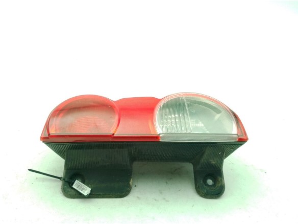   PILOTO TRA DER EXT NISSAN NV200 Furgón/ranchera familiar|Desguaces La Cabaña