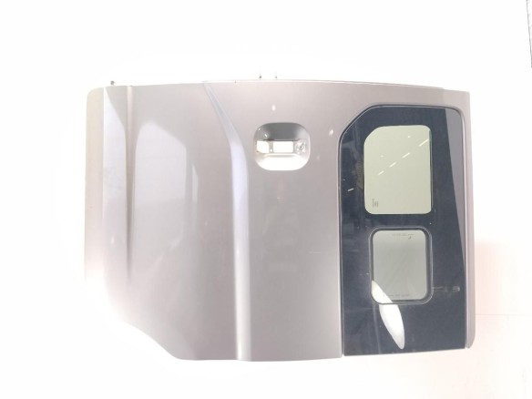   PUERTA LAT TRA IZQ NISSAN NV200 Furgón/ranchera familiar|Desguaces La Cabaña