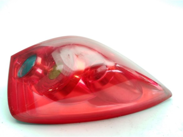   PILOTO TRA DER EXT NISSAN PRIMERA Hatchback (P12)|Desguaces La Cabaña