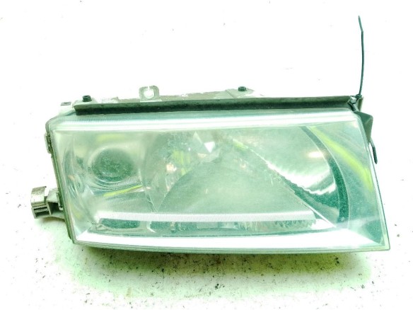 1U1941016E FARO DERECHO SKODA OCTAVIA I Combi (1U5)|Desguaces La Cabaña