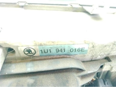 1U1941016E FARO DERECHO SKODA OCTAVIA I Combi (1U5)|Desguaces La Cabaña