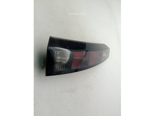 PILOTO TRASERO IZQUIERDO EXTERIOR|Desguaces La Cabaña