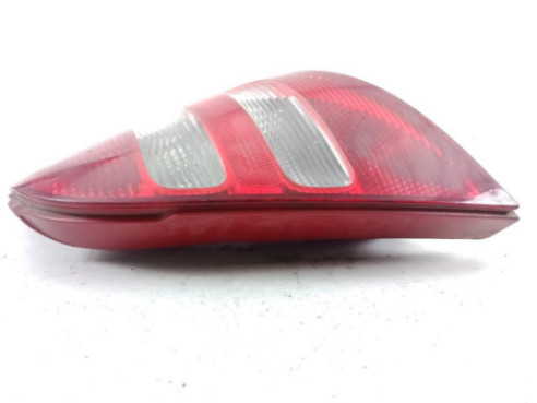 PILOTO TRASERO DERECHO|Desguaces La Cabaña 2