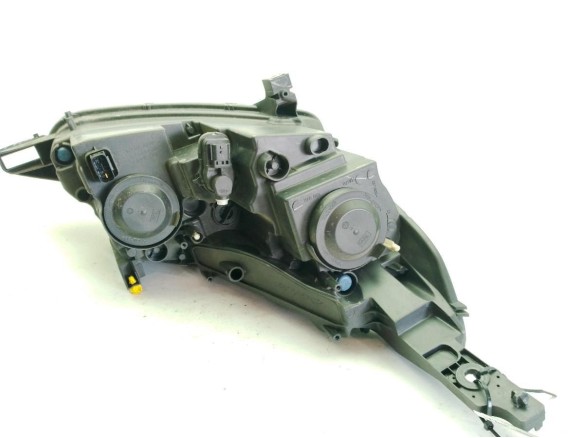 1685353580, 9677810180 FARO IZQUIERDO PEUGEOT 2008|Desguaces La Cabaña