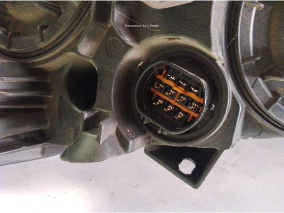 921013Z300 FARO IZQUIERDO HYUNDAI i40 (VF)|Desguaces La Cabaña